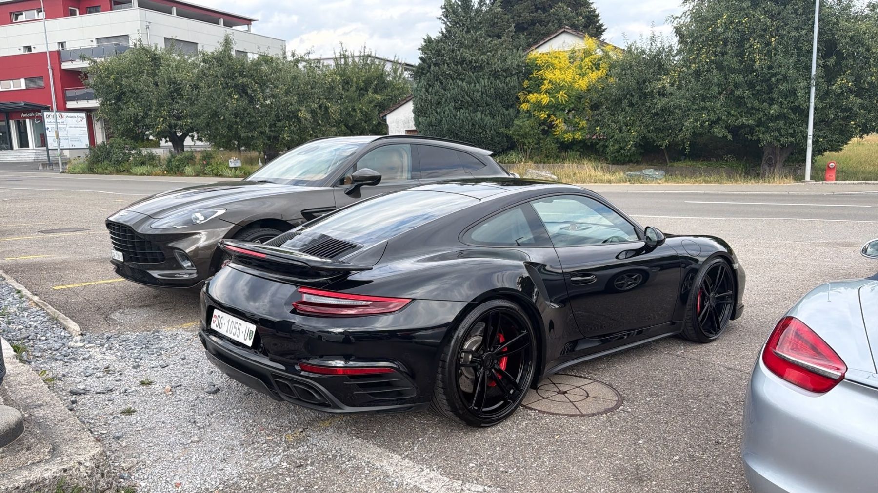Porsche Tutti pezzi di ricambio auto: 991 Turbo Diffusor – Usato da Volketswil venduto da Kohlermike 5