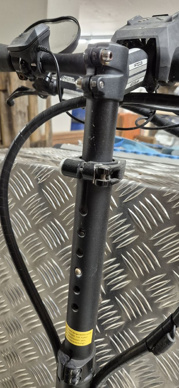 Riese & Müller Vélos: Cargo E- Bike – D'occasion à Rapperswil SG par Baum69 5