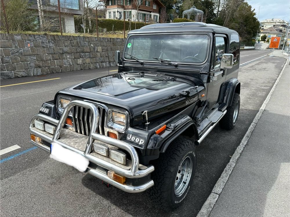 Jeep Wrangler YJ 1992 4,0l Sondermodell Broadway - Rarität