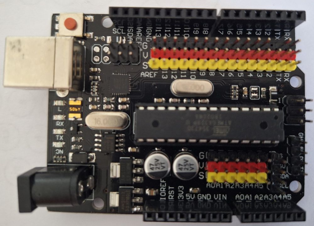 DIY MORE UNO R3 PLUS (Gebraucht) in Sevelen für CHF 9 – mit Lieferung ...