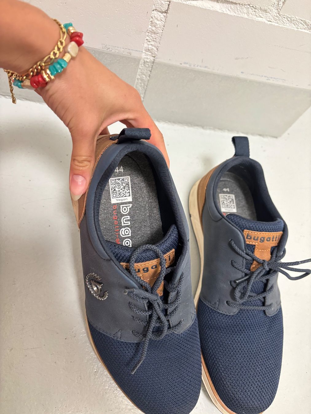 Bugatti Scarpe da uomo: Bugatti Herrenschuhe, 44, neuwertig – Usato da Ueberstorf venduto da ori_98gq 1