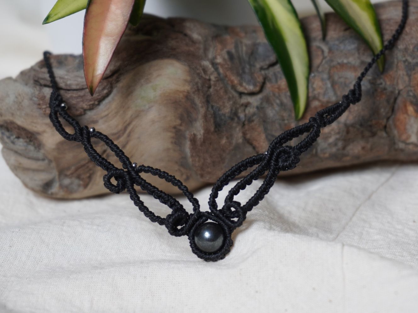 Catenine: aethera - Makramee Choker-Halskette - Personalisierbar – Nuovo (secondo la descrizione) da Heerbrugg venduto da R.St27 1