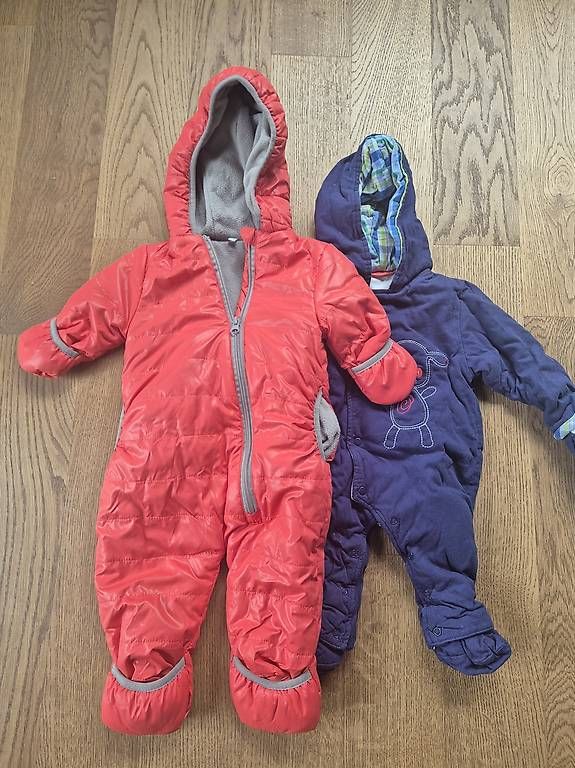 Lotti & Set di vestiti: Diverse Babykleidung Gr. 50-56 – Usato da Adliswil venduto da MannickZh