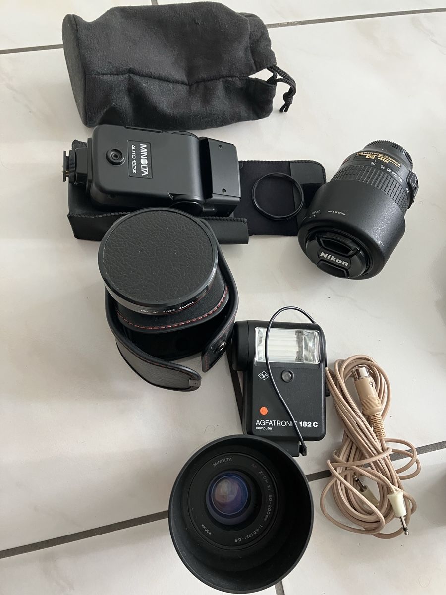 Fotocamera: Diverse Kameras mit Zubehör – Nuovo (secondo la descrizione) da Thalheim venduto da Strawberry91 6