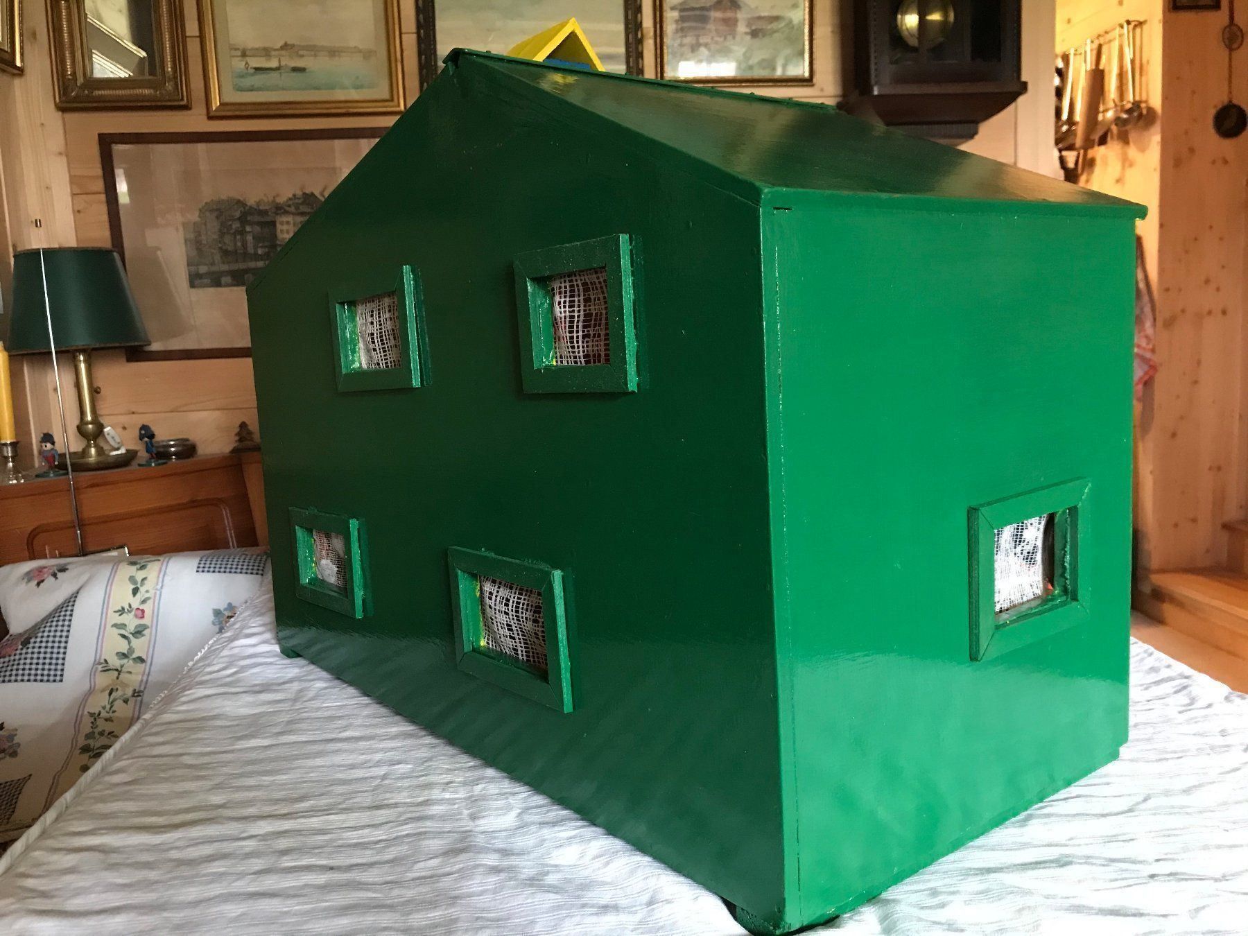 Case e mobili per bambole: Maison de poupée verte et jaune – Usato da Ste-Croix venduto da BuffetSC 2