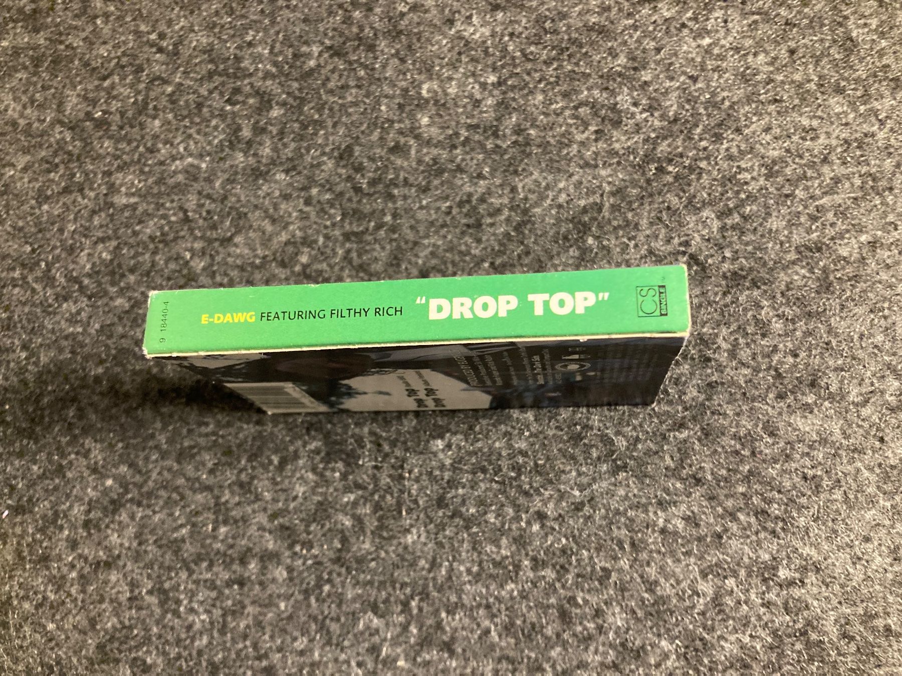 Musicassette: E-Dawg Featuring Filthy Rich - Drop Top (MC) – Usato da Fribourg venduto da Karushi 3
