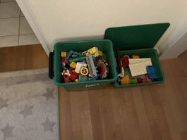 LEGO Duplo Steine im Set mit zwei Boxen gebraucht