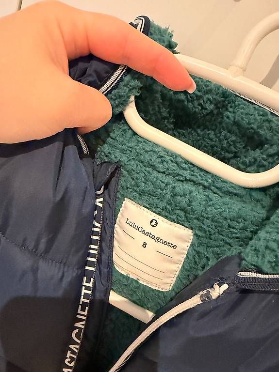 Altro abbigliamento per bambino: Veste sans Manches taille 8 (gemo) – Usato da Chessel venduto da Alyssia83 1