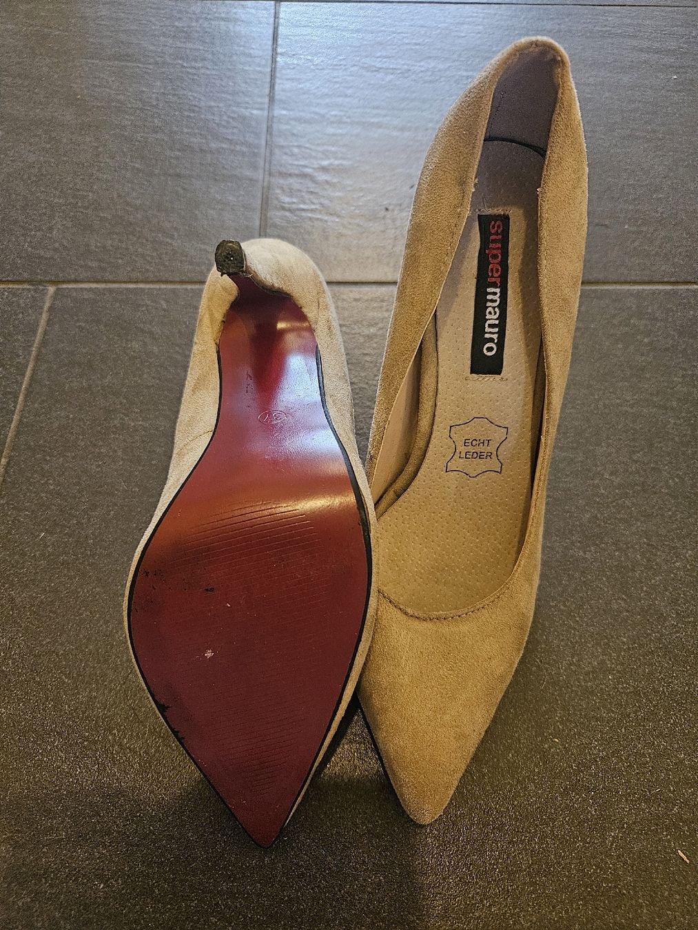Scarpe da donna: Super Mauro Echtleder Pumps Beige Gr. 37 – Usato da Zürich venduto da Sorayakiks 2