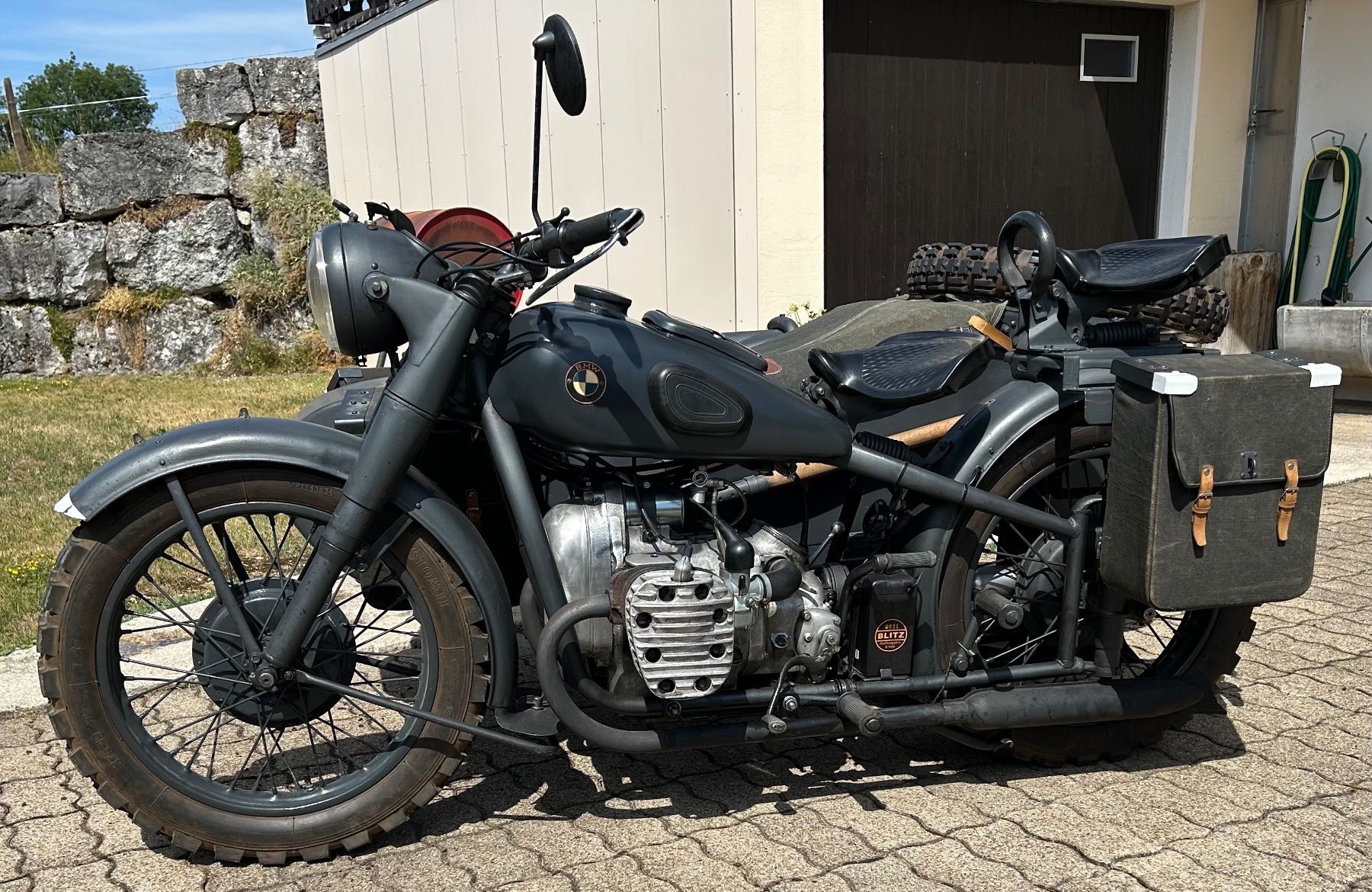 BMW Side-Cars: BMW R71 Side-car – D'occasion à LES BAYARDS par Loursduvallon 1