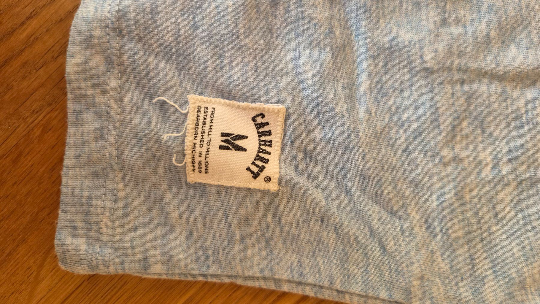 Carhartt Tops: Carhartt Tanktop – D'occasion à Zürich par lilu010 4