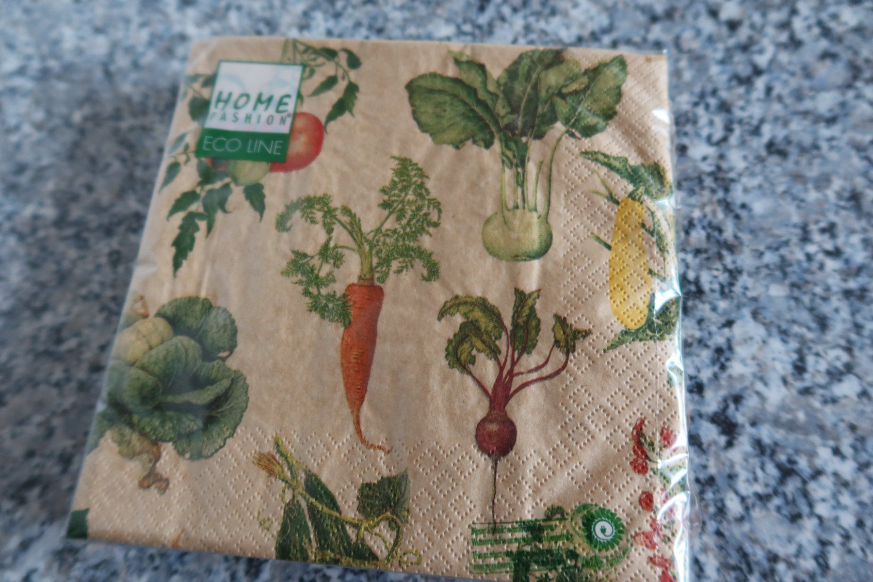 Serviettes: Servietten – Neuf avec emballage d'origine à Täuffelen par Cindybussy