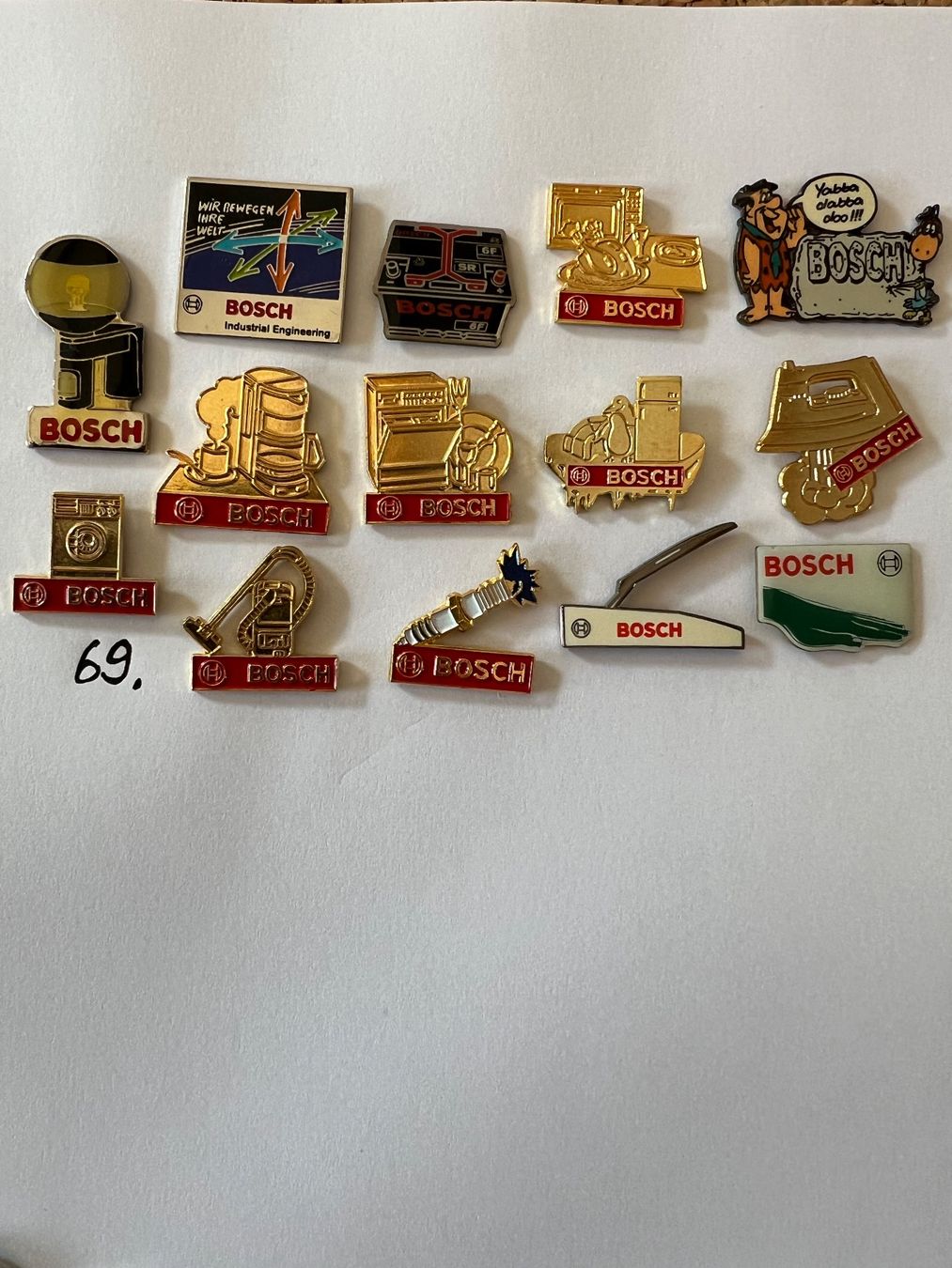 Placchette & Badge: UBS Pins Sammlung, seltene Motive, – Usato da Düdingen venduto da Wabi110 2