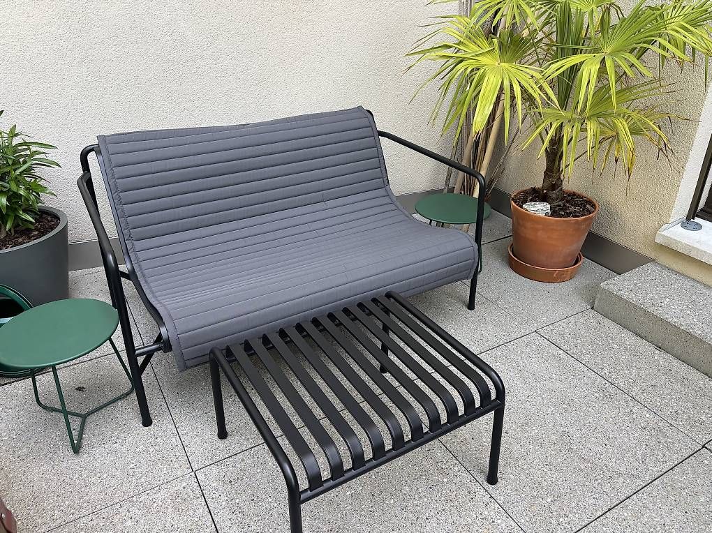 Hay Divani: HAY Palisade Lounge Sofa mit Hocker und Polster – Usato da Zürich venduto da nussibaumi 1