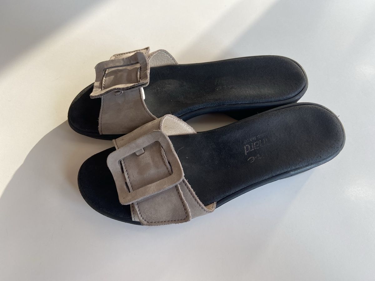 Scarpe da donna: Lienhard, Hausschuh Gr 38 – Usato da Zollikofen venduto da Freuemich_3 1