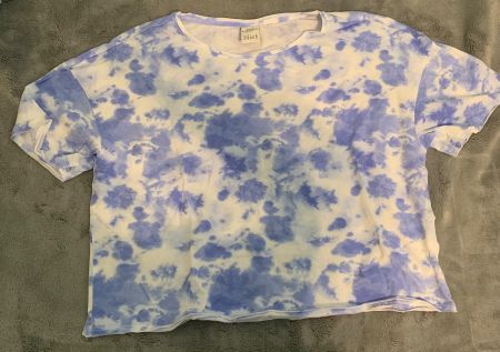 Cooles T-Shirt Gr. 40/42 im Batik-Look - luftig