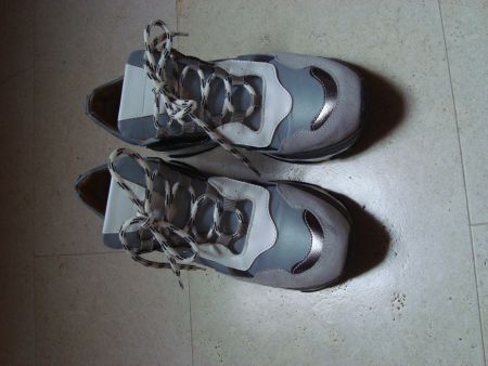 Sneaker Gr. 40