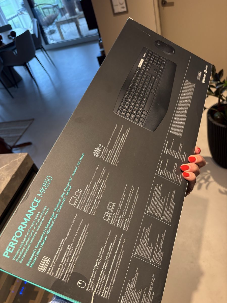 Logitech Tastiere: Logitech Performance MK850 Tastatur und Maus Combo NEU – Nuovo e nell'imballaggio originale da Dietikon venduto da Valaisanne89 1