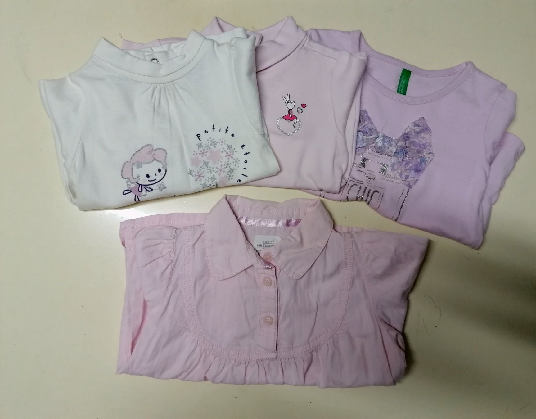 Lotti & Set di vestiti: Mädchen Kleiderpaket Frühling, Gr. 80 – Usato da Muri AG venduto da Skydive63 1