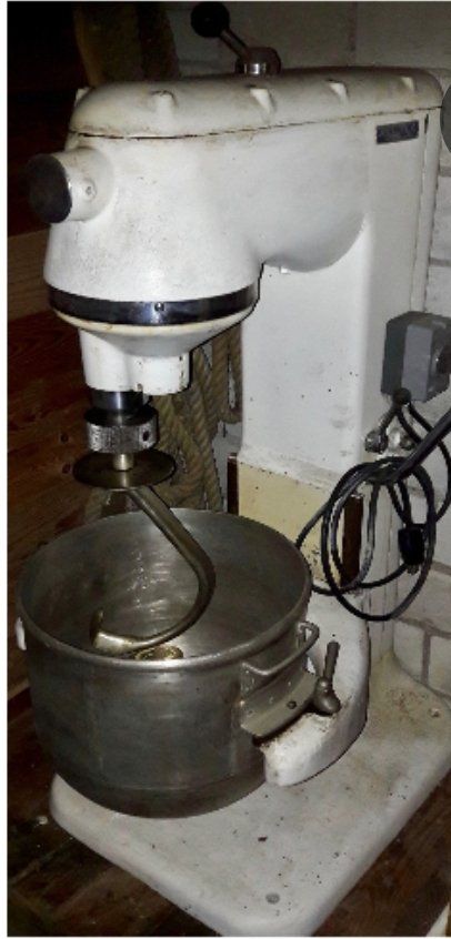 Alle Maschinen: Knettmaschine. Pétrisseuse – Gebraucht aus Heimenschwand von Lomi79