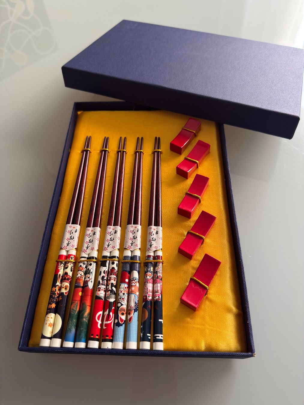 Set di posate: Set Original Chinesische Essstäbchen – Nuovo (secondo la descrizione) da Wetzikon ZH venduto da hypebeast