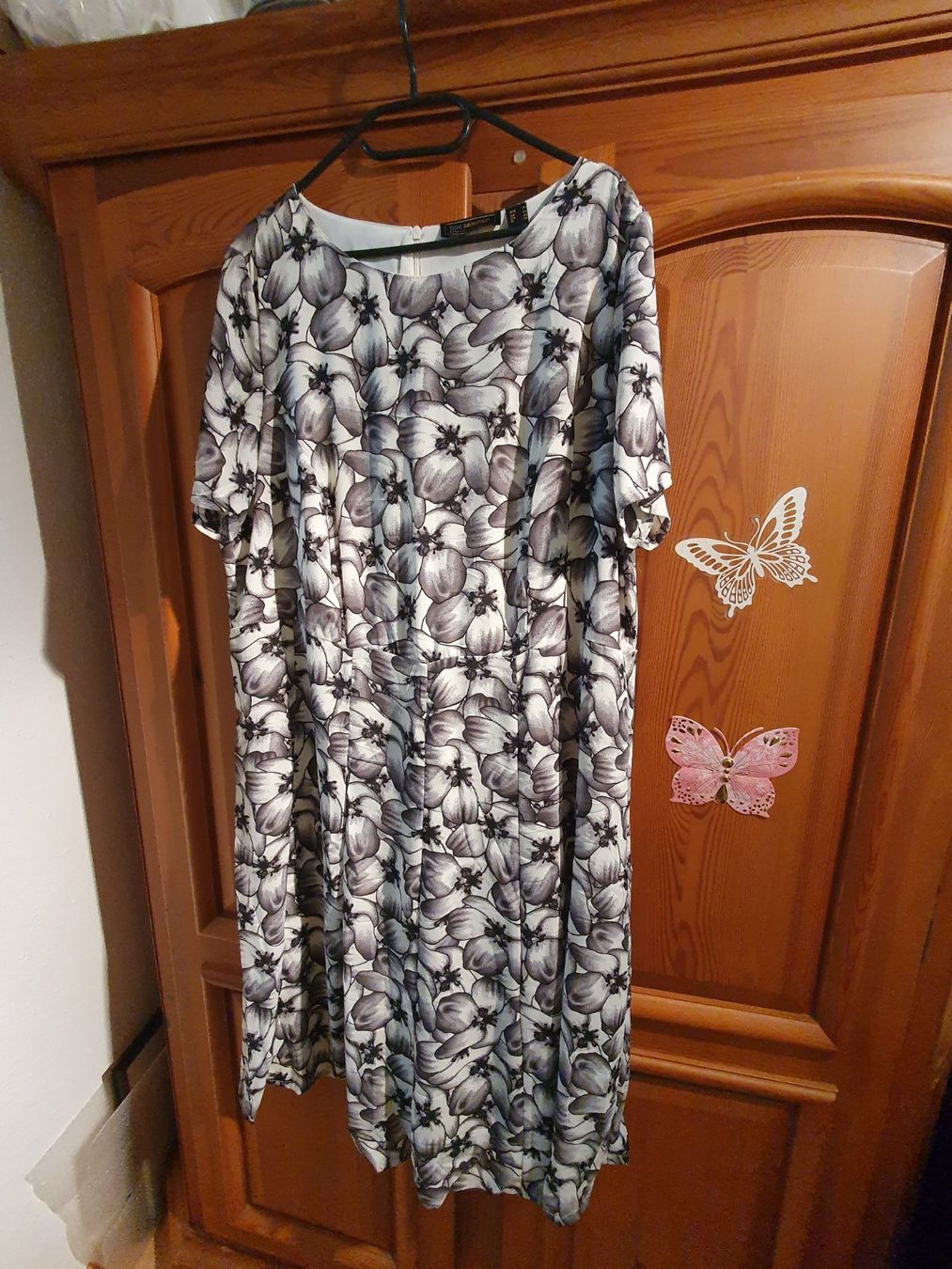 Vestiti: Kleid Etui XL – Nuovo e nell'imballaggio originale da Klingnau venduto da Fee1960
