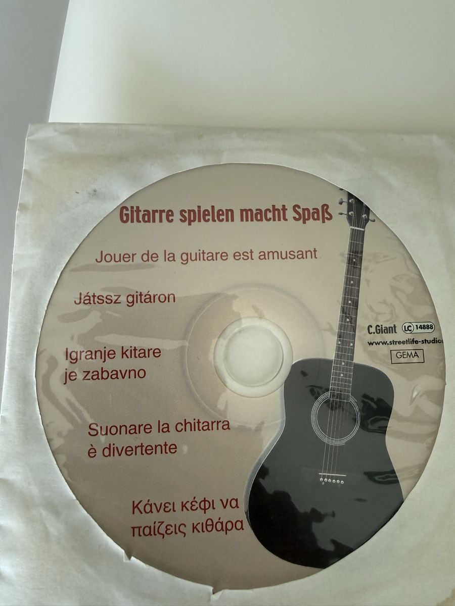 Bücher: Gitarren Bücher für Beginner – Gebraucht aus Holderbank AG von stoudii 1