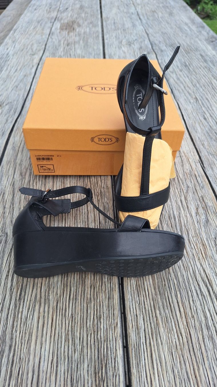Tod'S Scarpe da donna: Schwarze TOD'S Keilabsatz Sandale – Usato da Widnau venduto da punto311 2