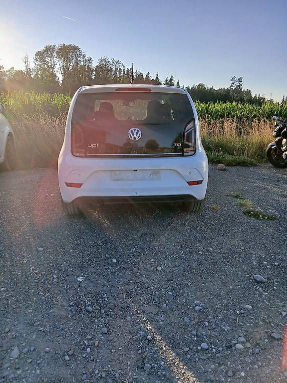 Automobili: VolksWagen UP! Excellent état  – Usato da Attalens venduto da mmm_5yp6