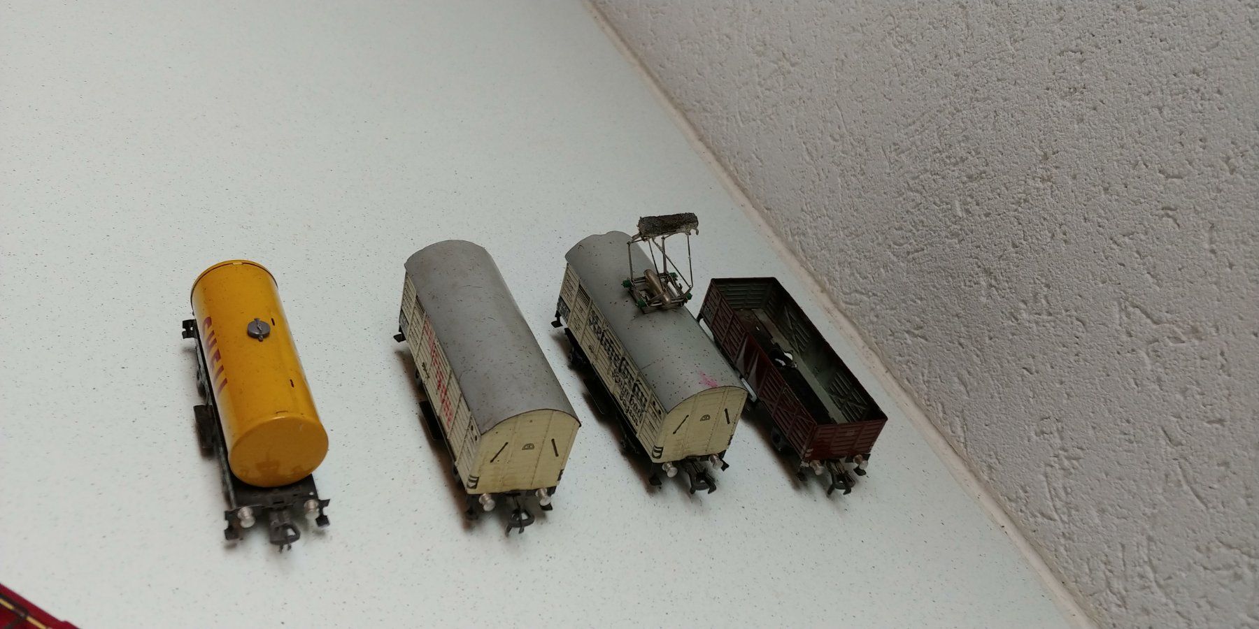 Fleischmann Modellini di ferrovie: alter Fleischmann-Posten HO – Usato da Waltenschwil venduto da Nitsud 4