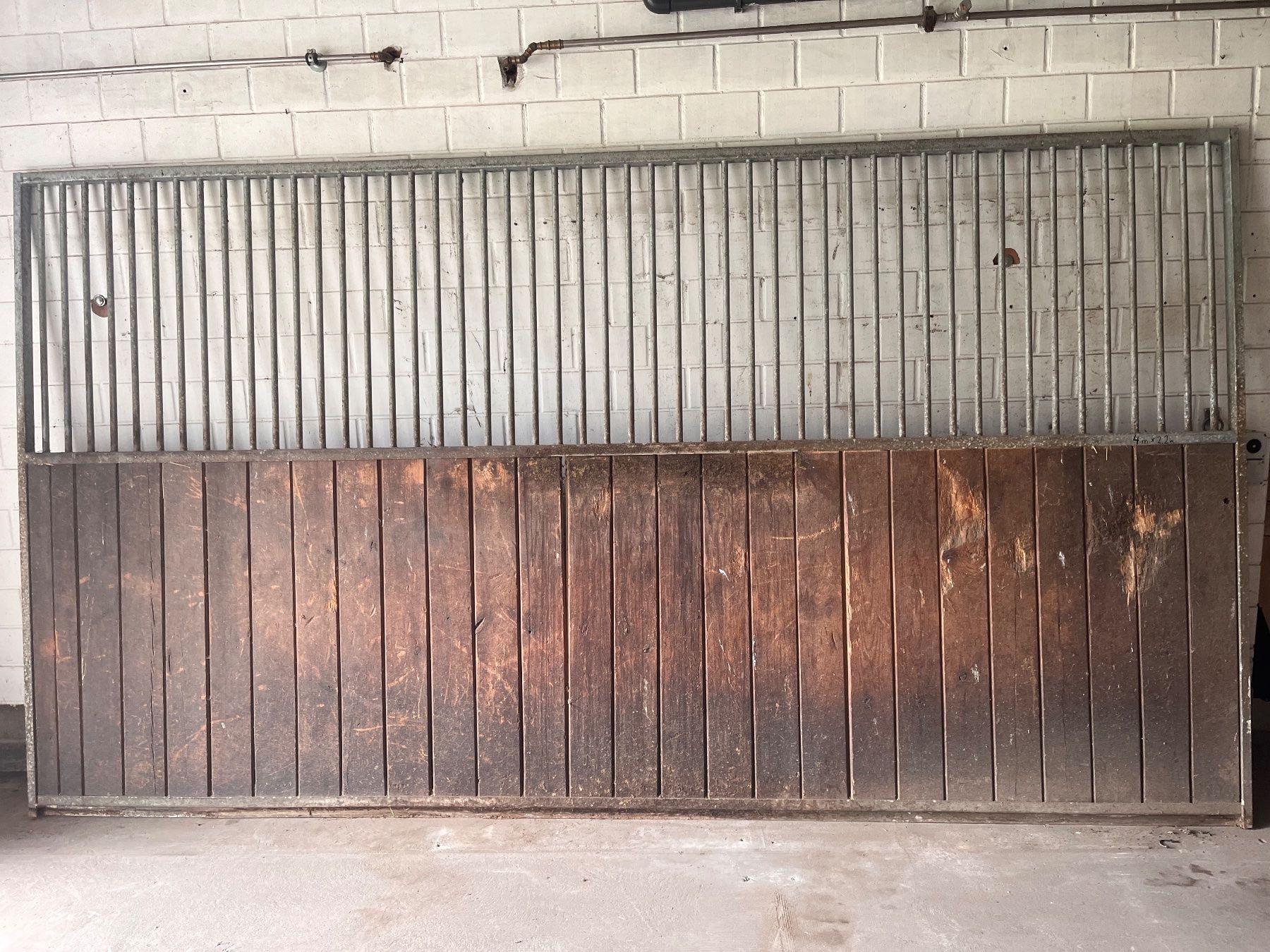 Paraventi: Pferdeboxenwand – Usato da Bellach venduto da Schlosser06