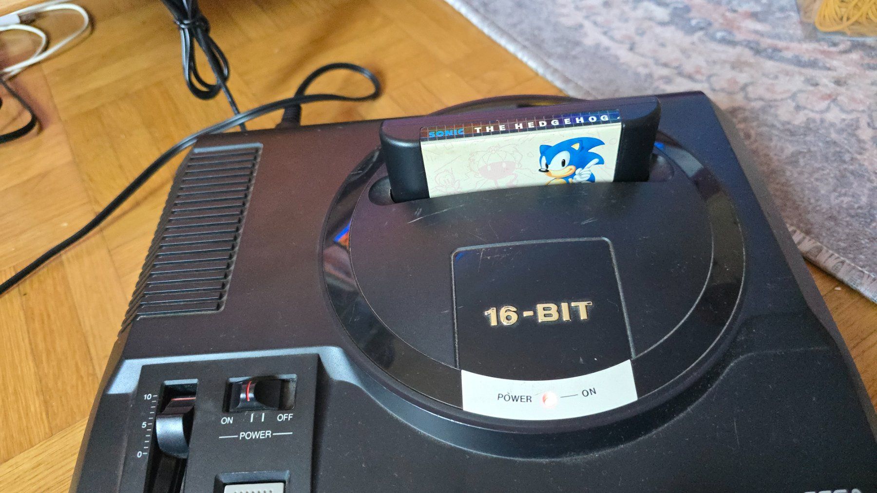 Sega Console: SEGA Mega Drive Konsole mit Sonic – 2 Controller – – Usato da Wallisellen venduto da theblacksheep 7