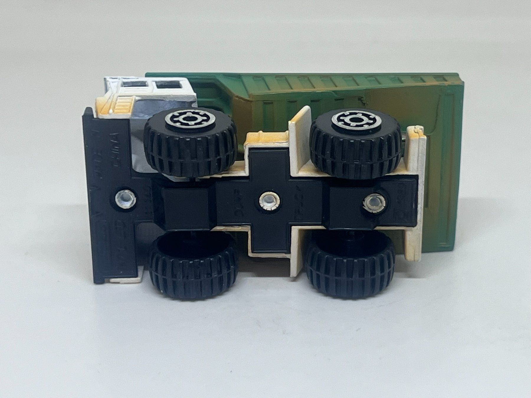 Matchbox Modellini d'auto: Matchbox Dump Truck #260 – Usato da Wildegg venduto da LaaBoutique 3