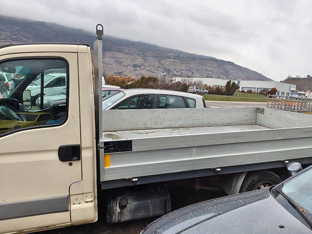Iveco Veicoli commerciali: Iveco daily 29l11 – Usato da Riaz venduto da bol_y9gs 3