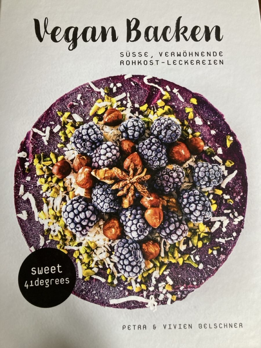 Bücher: Kochbuch Neu Vegan Backen – Gebraucht aus Tobel von Bienedrine