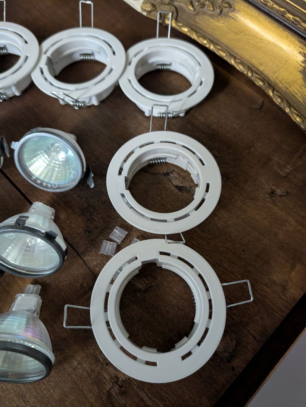Lampadari & plafoniere: 9 Halogen Einbauspots, inkl. Fassung – Usato da Geroldswil venduto da soalle 8