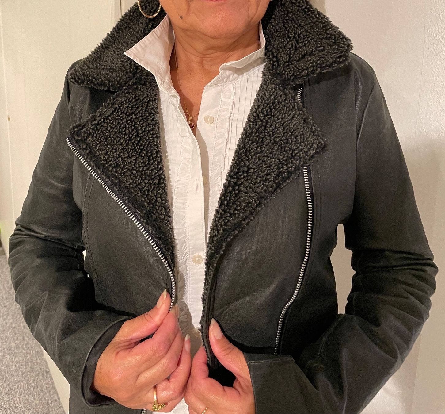 Giacche: Blouson noir 36 dame – Nuovo (secondo la descrizione) da Genève venduto da flocon06 2