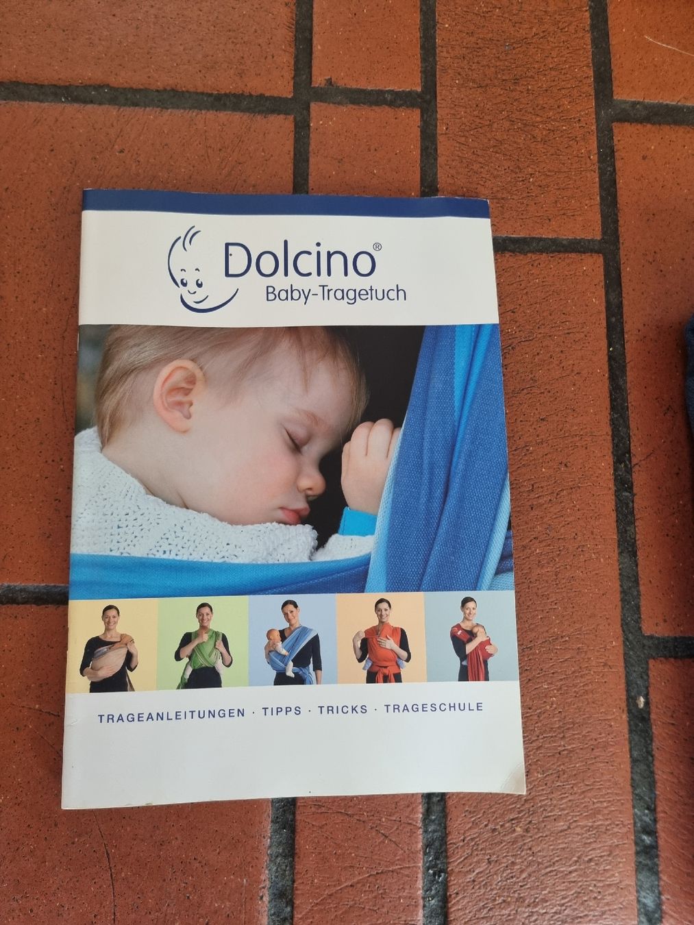 Dolcino Bauch- & Rückentragen: Dolcino Baby - Tragetuch – Gebraucht aus Rifferswil von sandra0010 1