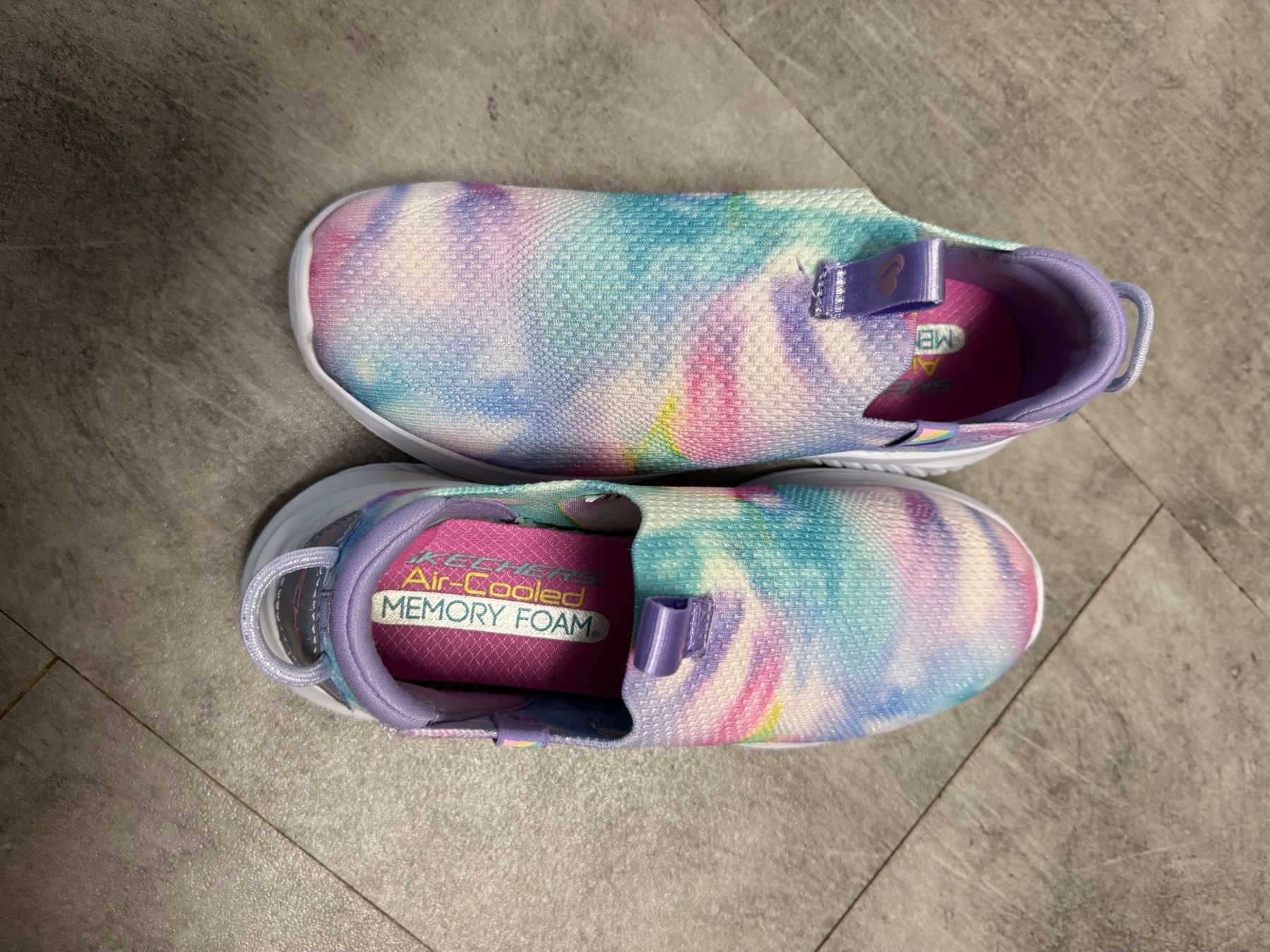 Skechers Scarpe per ragazze: Baskets Skechers enfant multicolore taille – Usato da Cologny venduto da lil_bpv9 2
