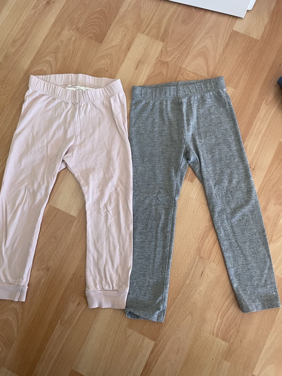 Calze & Collant: Gr. 98 leggins – Usato da Wädenswil venduto da flo8820