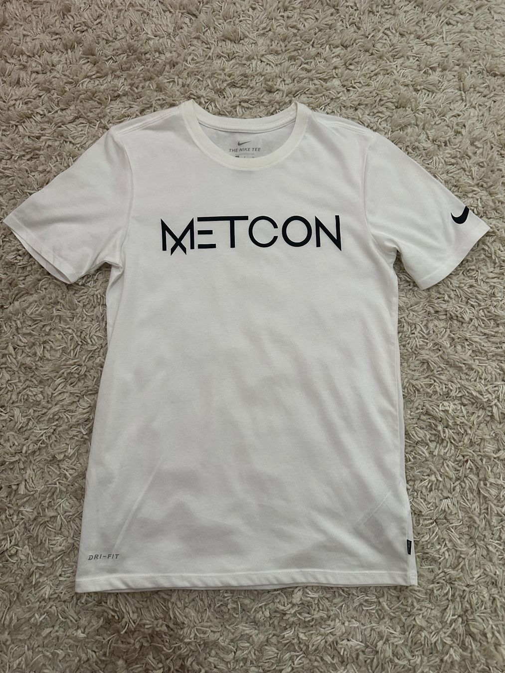 Nike T-shirt: Nike T-Shirt Gr.S – Usato da Bern venduto da BrandVilla