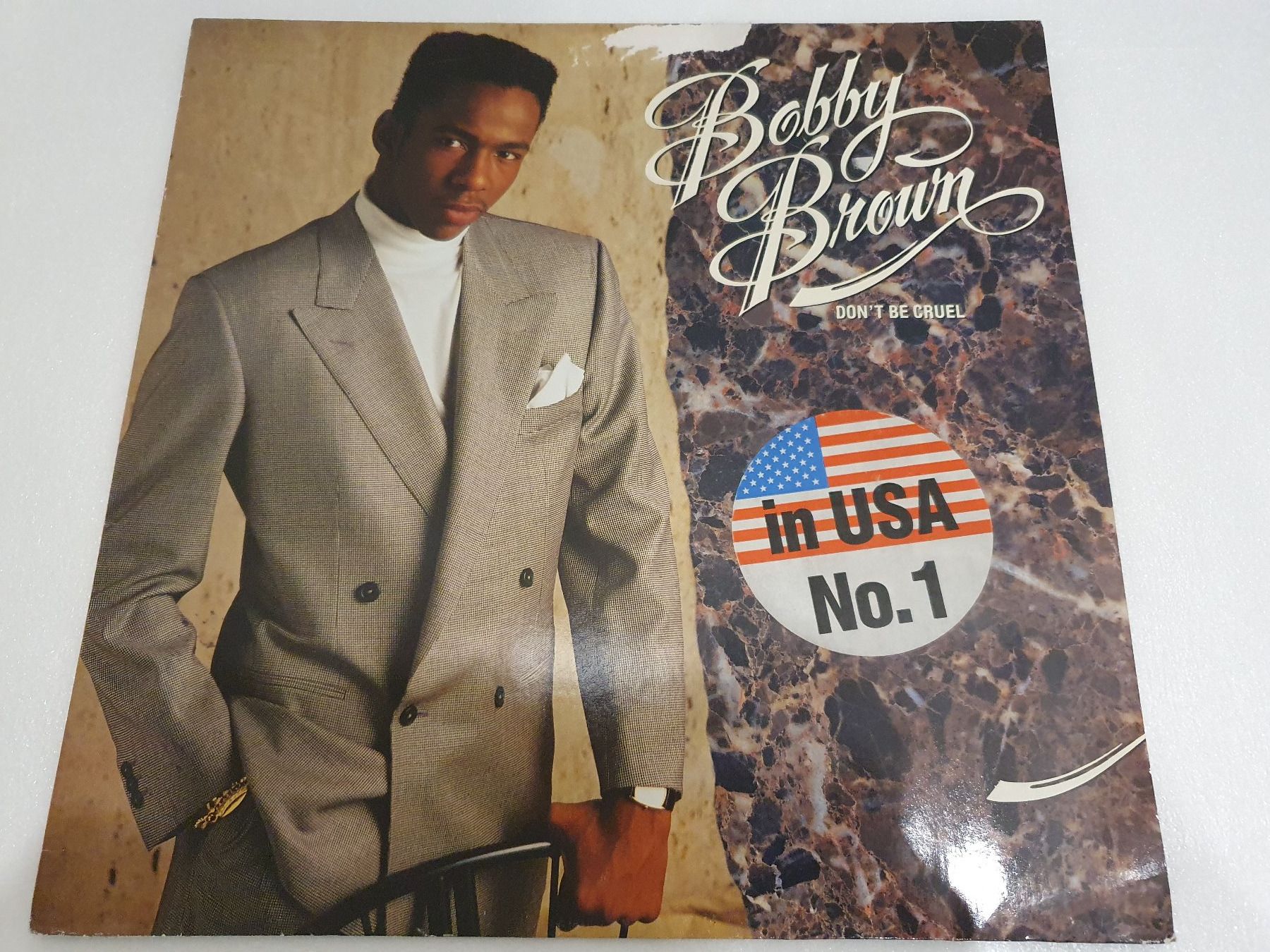 Dischi in vinile: Bobby Brown – Don't Be Cruel – Usato da Uster venduto da Vinyl-Leidenschaft