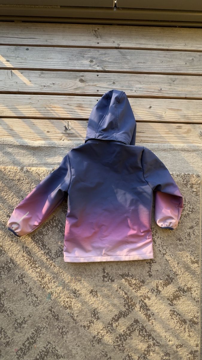 Name It Vestes & Manteaux: Softshell Jacke name it Gr. 104  – D'occasion à Luzern par ja_0707 2