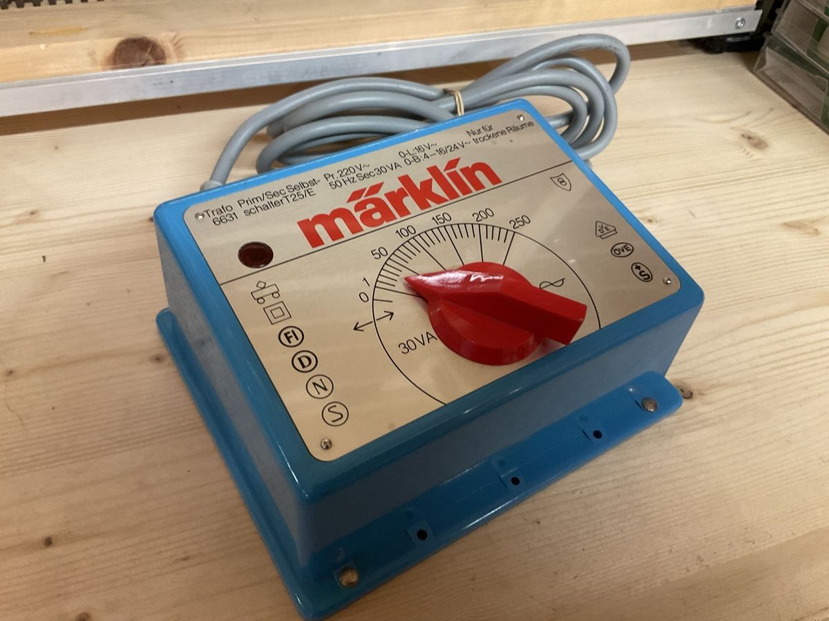 Märklin Modellini di ferrovie: Trafo Nr. 1  – Nuovo (secondo la descrizione) da Wald ZH venduto da Sbbemilio