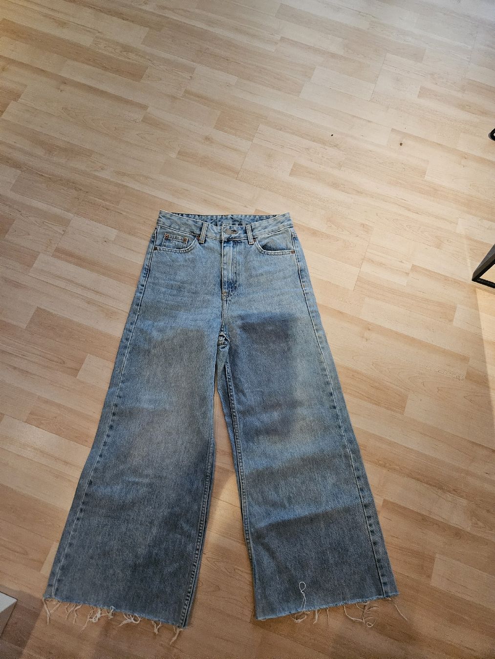 Jeans: Dr. Denim blaue Jeans wide leg – Usato da Niederwil AG venduto da Sillimini