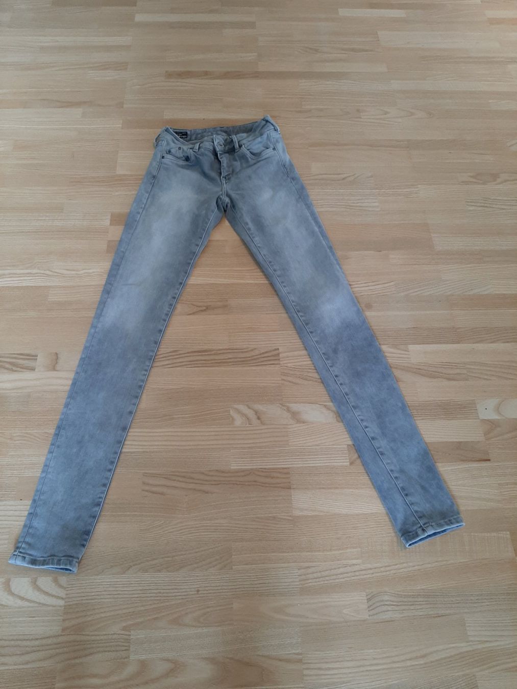 Pepe Jeans Jeans: Pepe Jeans Slim fit – Usato da St.Gallen venduto da sim_2thg