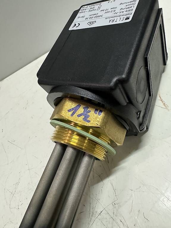 Heizgeräte: Elektroeinsatz 6KW , Pufferspeicher – Gebraucht aus Igis von ZIKO007 3