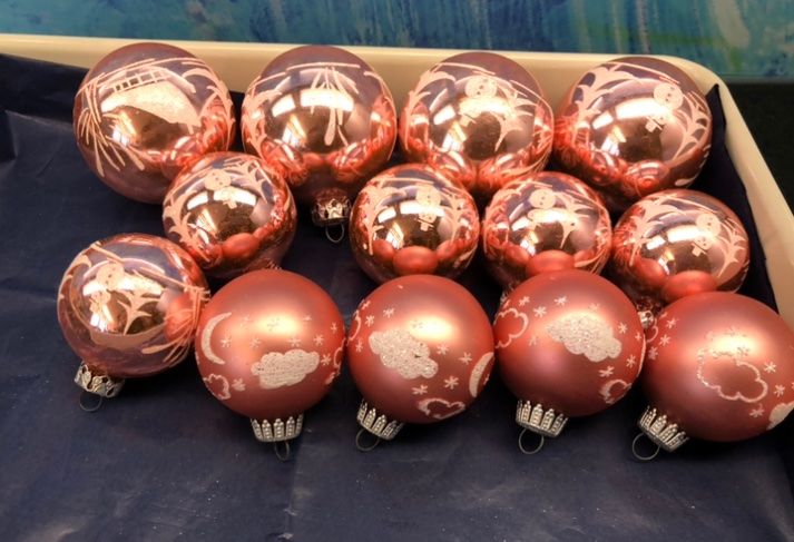 Valery Madelyn Halloween Kugeln 40 Stück - Bruchsichere Deko Mit Kürbis & Katzen Motiven