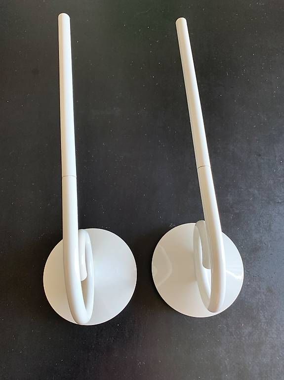 Flos Lampade: Elegante Wandleuchter, zwei Stück – Nuovo (secondo la descrizione) da Zürich venduto da Mordes 1