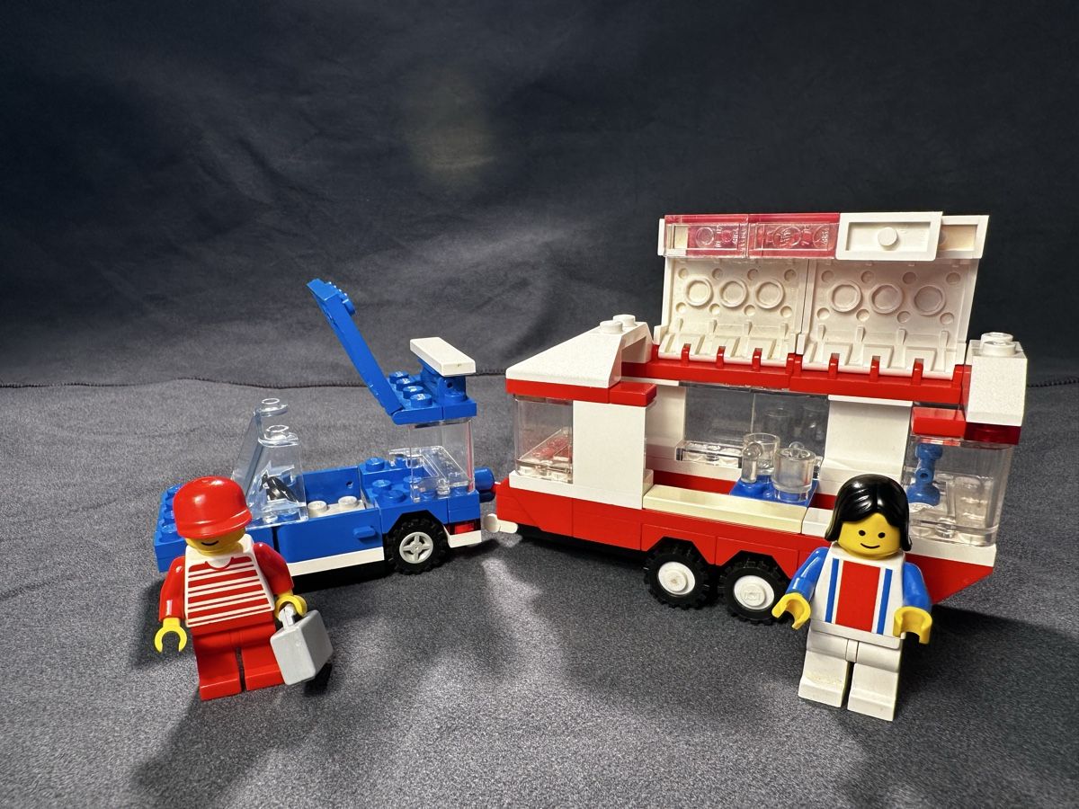 Lego Jouets: Lego 6590 Vacation Camper – D'occasion à Bellinzona par Alby_C. 1